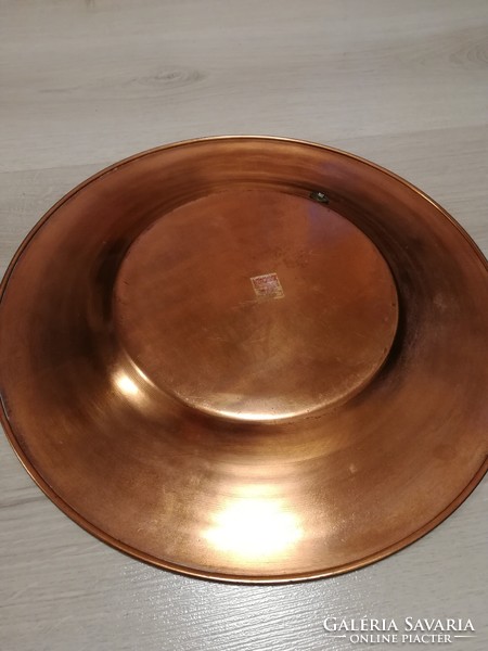 Indian copper scratch, richly detailed tray/wall plate. 35 cm in diameter