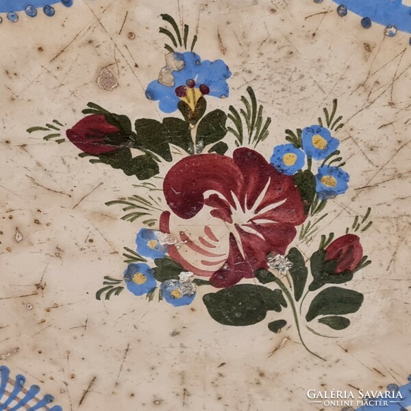 Folk ceramic wall plate from Hódmezővásárhely, blue lace pattern, colorful flowers, white glaze (2979)