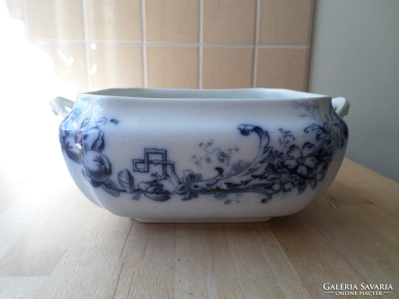 Antique cauldon faience ragu bowl