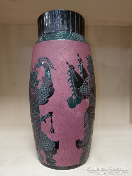 Vietnámi kerámia váza