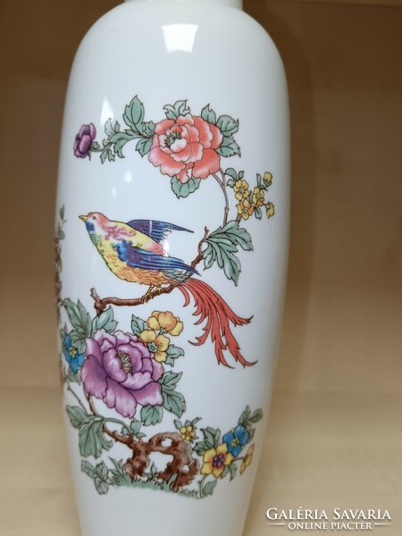 Bird vase with raven house tomatoes