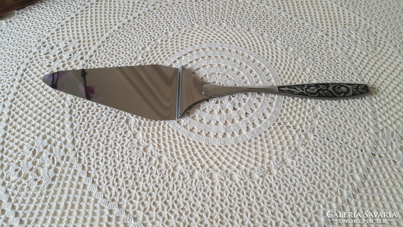 Beautiful rose pattern, Japanese cake spatula, cake server