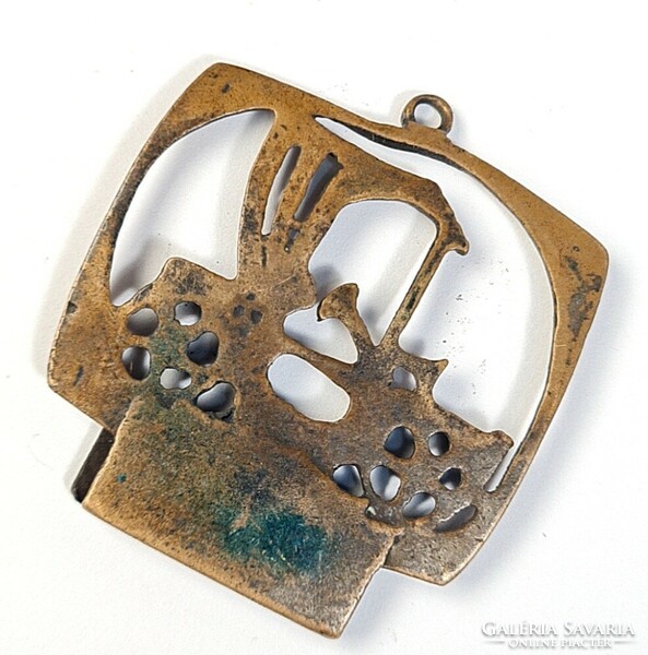 Retro steering wheel industrial art pendant / key ring