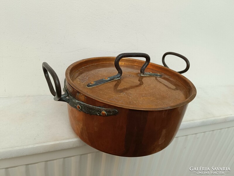 Antique tinned kitchen pot with patinated red copper footed lid and wrought iron handle 918 8497