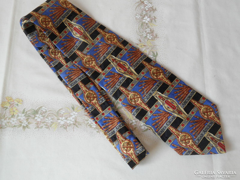 Cigar aficionado cigar silk tie