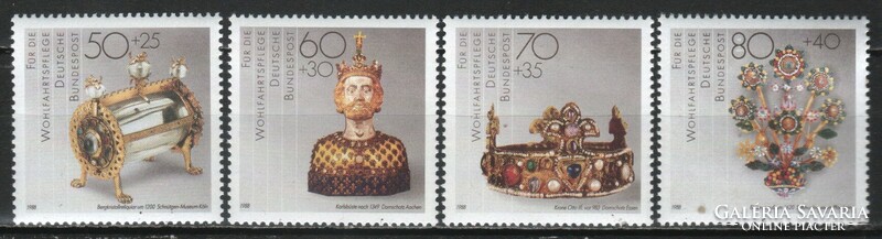 Postatiszta Bundes 1864 Mi 1383-1386     5,00 Euró