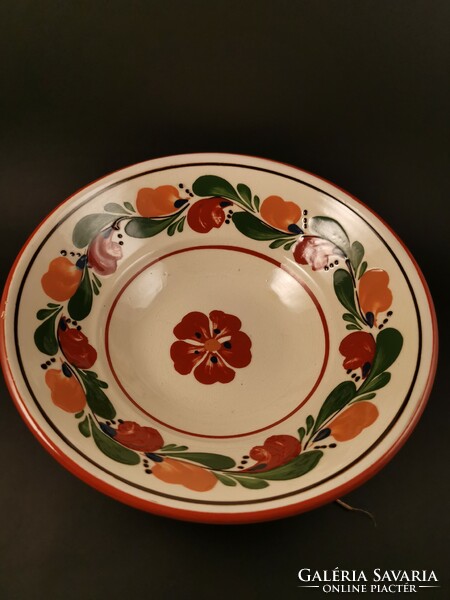 White floral ceramic wall plate