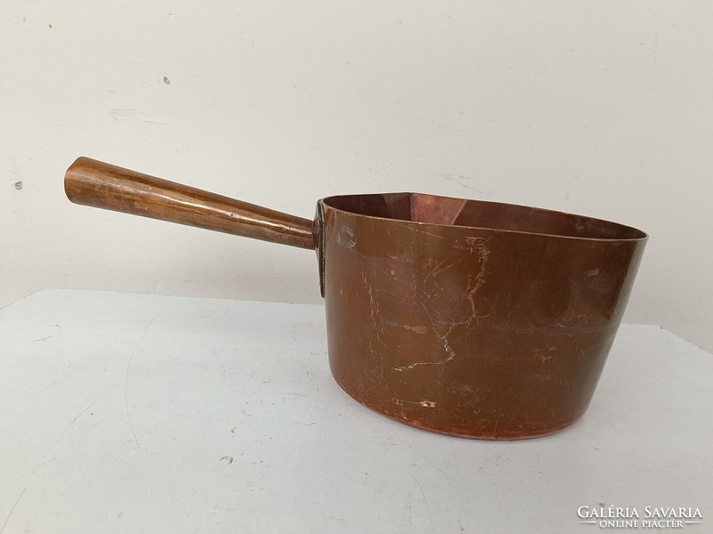 Antique kitchen tool red copper pot large heavy handle beaked foot 630 8607