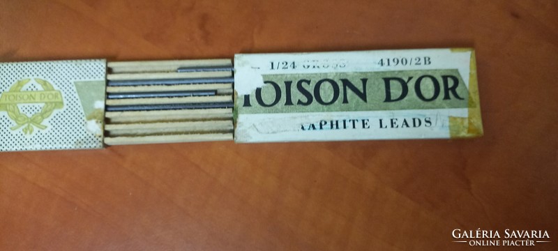 Toison d'or pencil holder box, with a pair of pencil inserts