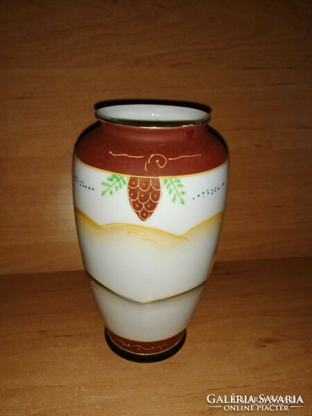 Kínai porcelán váza 16 cm magas (18/d)