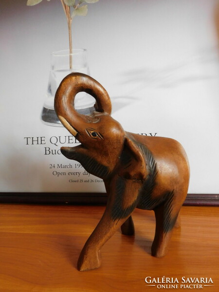 Elephant carved from tropical wood 20.5 Cm