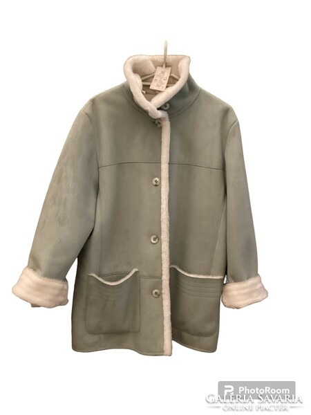 Fur coat size 42