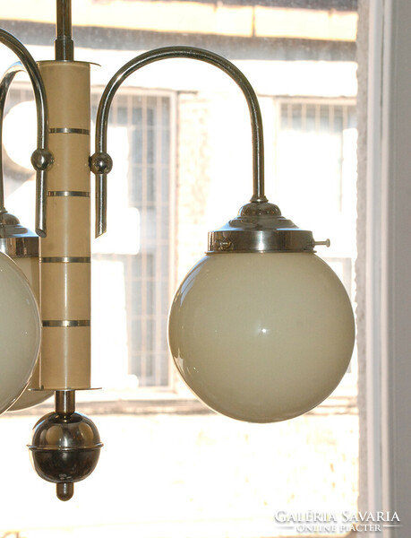 Bauhaus - art deco - streamline 3-arm nickel-plated chandelier renovated - cream-colored spherical shades