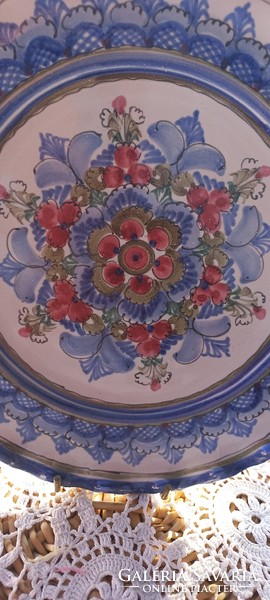 Kézzel festett kerámia  fali tányér