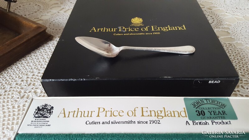 Arthur Price vastagon ezüstözött teáskanál készlet díszdobozban (30 év garancia)