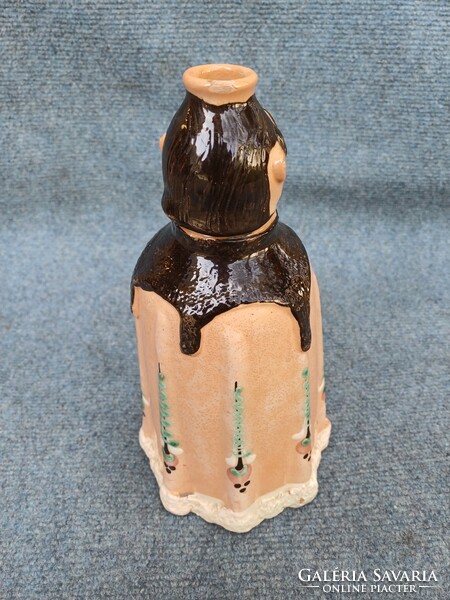 Cantor's bottle with early Carcagi round seal.