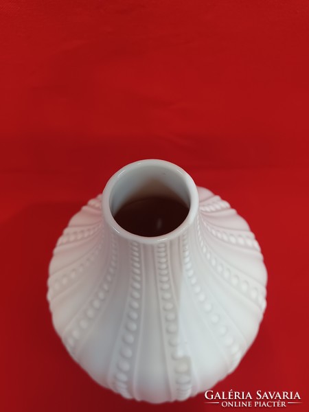 Vintage, Selb Bavarian Heinrich white vase