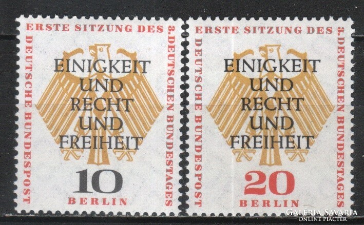 Postal cleaner berlin 1062 mi 174-175 EUR 3.50