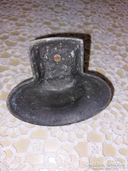 Egyptian pharaoh, sphinx ashtray