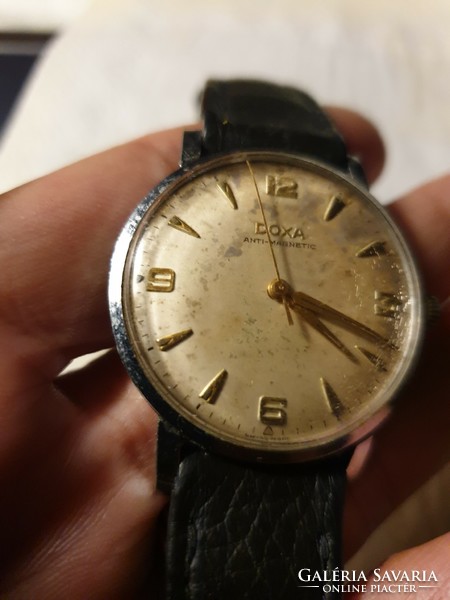 Men's doxa wristwatch