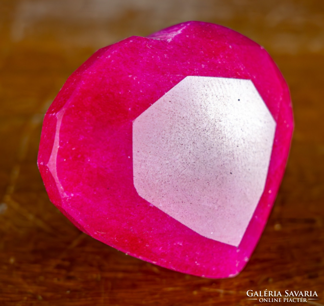 Large natural ruby crystal 211 ct- 42 g