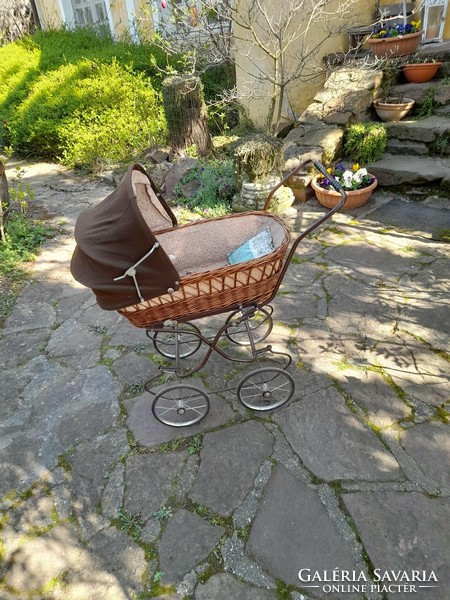 Toy pram retro, 70s, fully collapsible, the basket is removable, considering its age, in very good condition