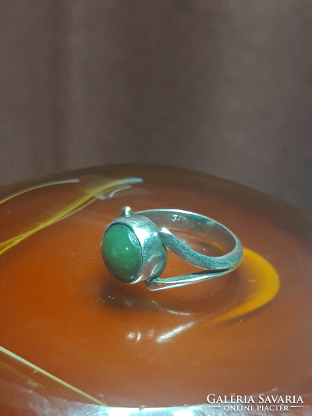 Jade köves régi ezüst gyűrű - 49- es méret