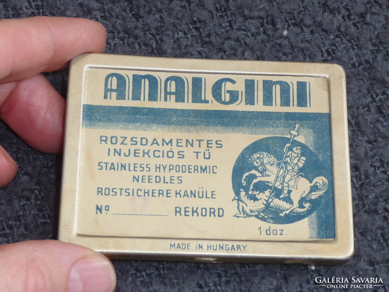 Régi magyar orvosi fémdoboz Analgini injekciós tű doboz 1940 es évek orvosi doboz Szent György képes