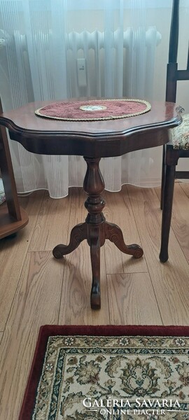 1 table for sale