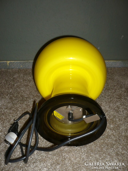 Yellow mushroom-shaped retro table / bedside lamp