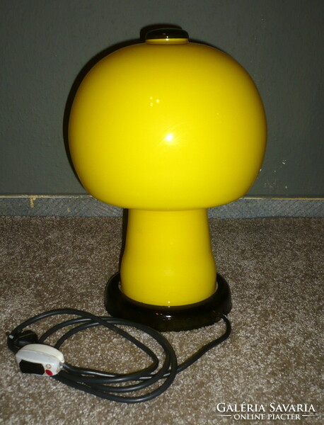 Sárga gomba alakú retro asztali / éjjeli lámpa