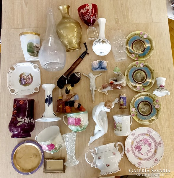 Many beautiful objects in one!