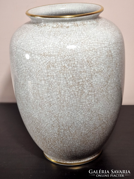 *Schumann diamand craquelle porcelain vase, with cracked glaze, second half of the 20th century.