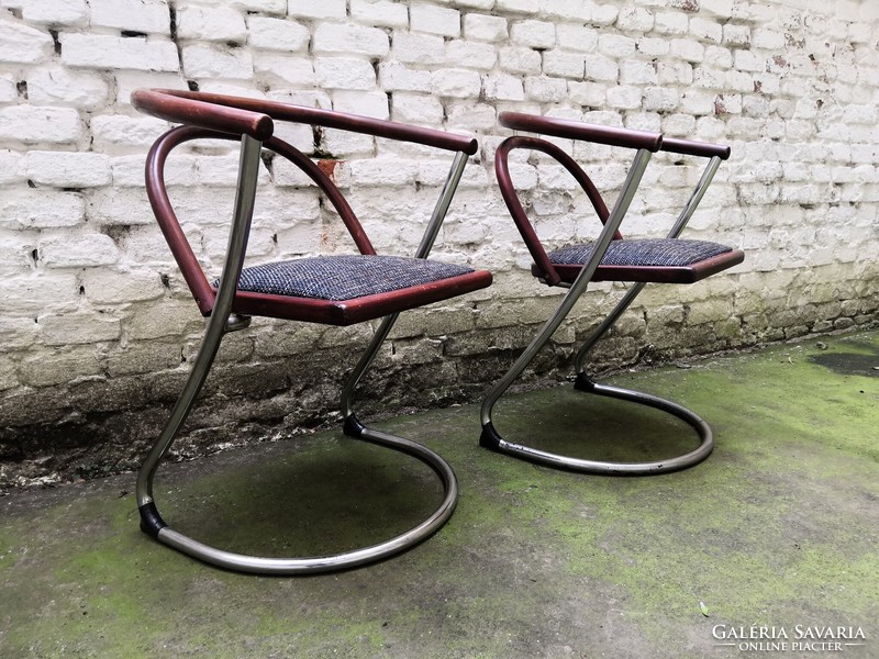 Bauhaus-style tubular frame chair pair #052