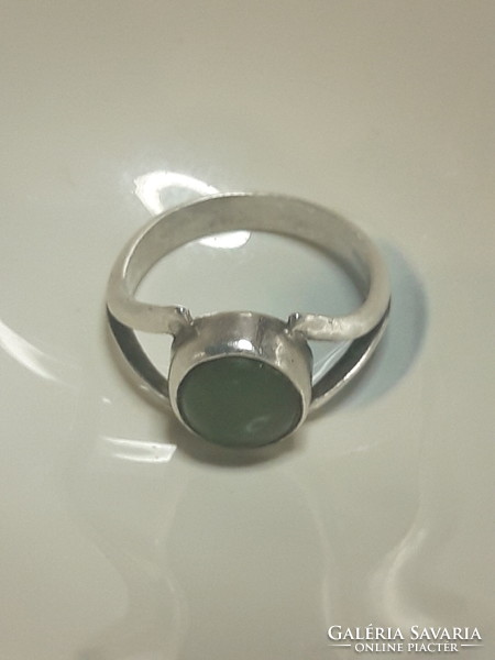 Jade köves régi ezüst gyűrű - 49- es méret