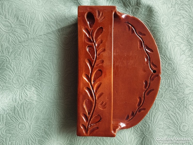 Ceramic wall holder, wall decoration