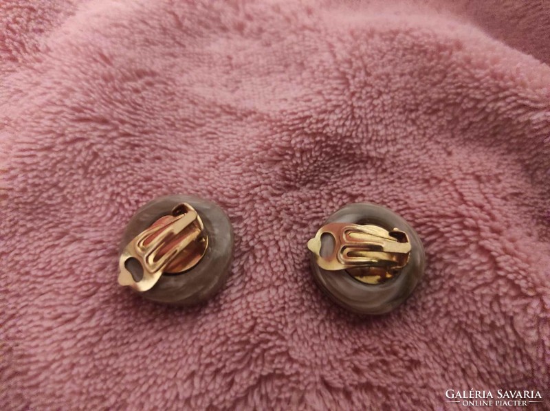 Brown and beige clip earrings, vintage