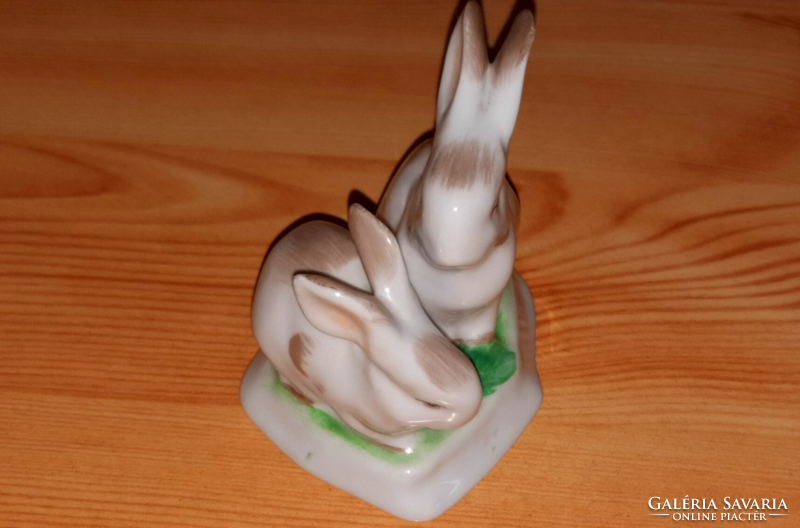 Hand-painted porcelain bunnies from Hollóháza