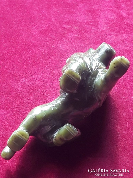 Carved jade lion statue