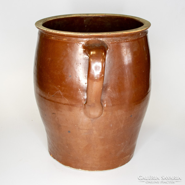 Rural glazed pot with two ears