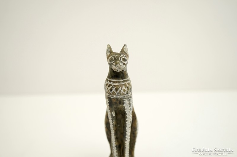 Old hand polished carved marble cat figurine / Egyptian cat / retro mineral