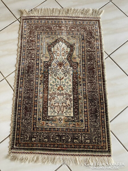 Testek silk carpet 57x95