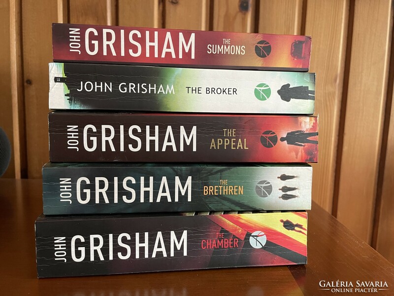 John Grisham  angol nyelvű könyvek 5 db