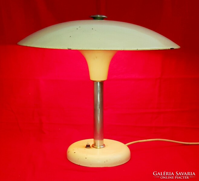Bauhaus "Max Schumacher" formavilágú Magyar fém asztali lámpa