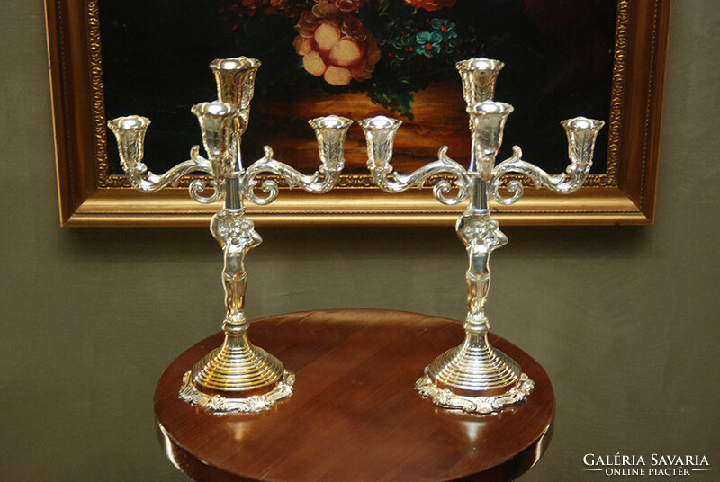 Pair of candlesticks in baroque style