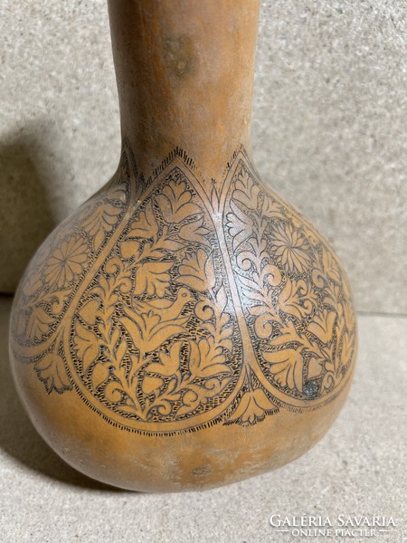 Ceramic vase by Ilona Kapoli from 1991, 20 cm high. 3212