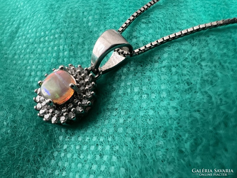 Modern opal silver necklace