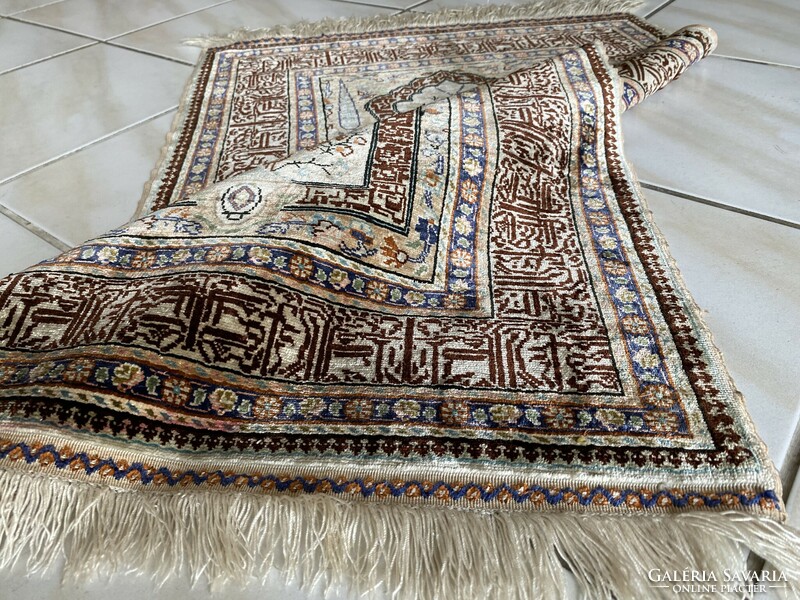 Testek silk carpet 57x95