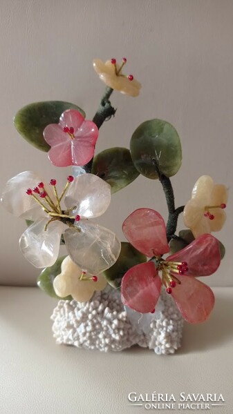 Colorful mineral flower display case decoration