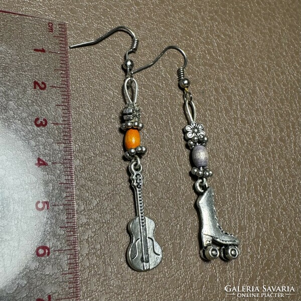 Old special hippie dangle vintage earrings, metal earrings, the jewelry is from the 1970s